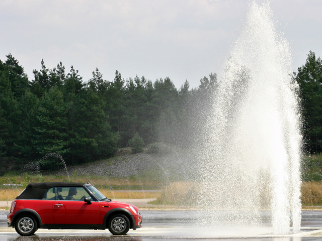 Voranzeige: Schleuderkurs in Cazis